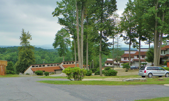 Treasure Lake Timeshares - Wolf Run Manor